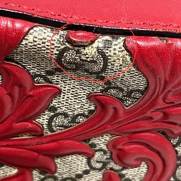 Gucci Arabesque Small Camera Bag / Red - Picture 10 of 15
